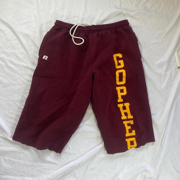 Maroon Minnesota Gophers Russell Athletics cut off sweat shorts. - Picture 1 of 3